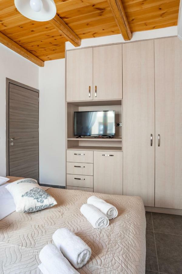 Marilena Natural Stone House, By Hellocrete Pigi (Crete) Exterior foto